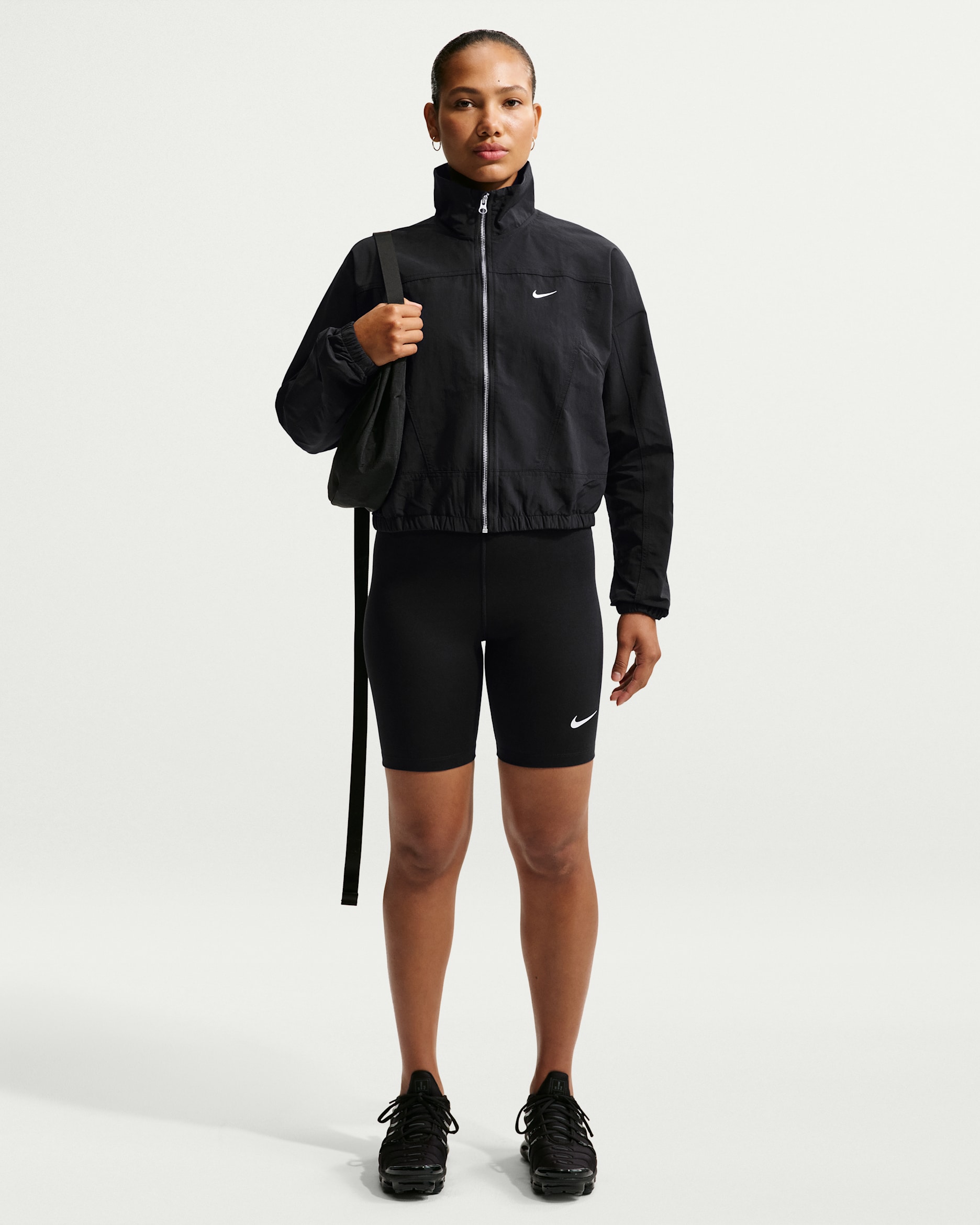 RIKO　黒　38 Nike Sportswear Classic Women's High-Waisted 20.5cm (approx